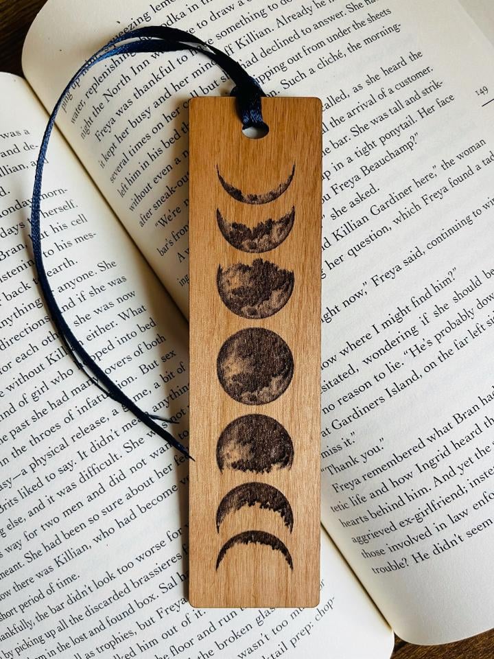 Nature Themed Hardwood Engraved Bookmark Set