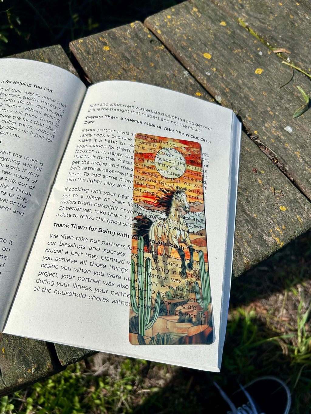 Desert Horse Bookmark - Wild Horse and Desert Landscape Design, Perfect for Horse Lovers, Unique Gift for Readers