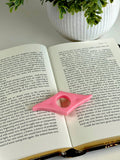Classic Acrylic Finger Page Holder Ring – One-Hand Reading Accessory