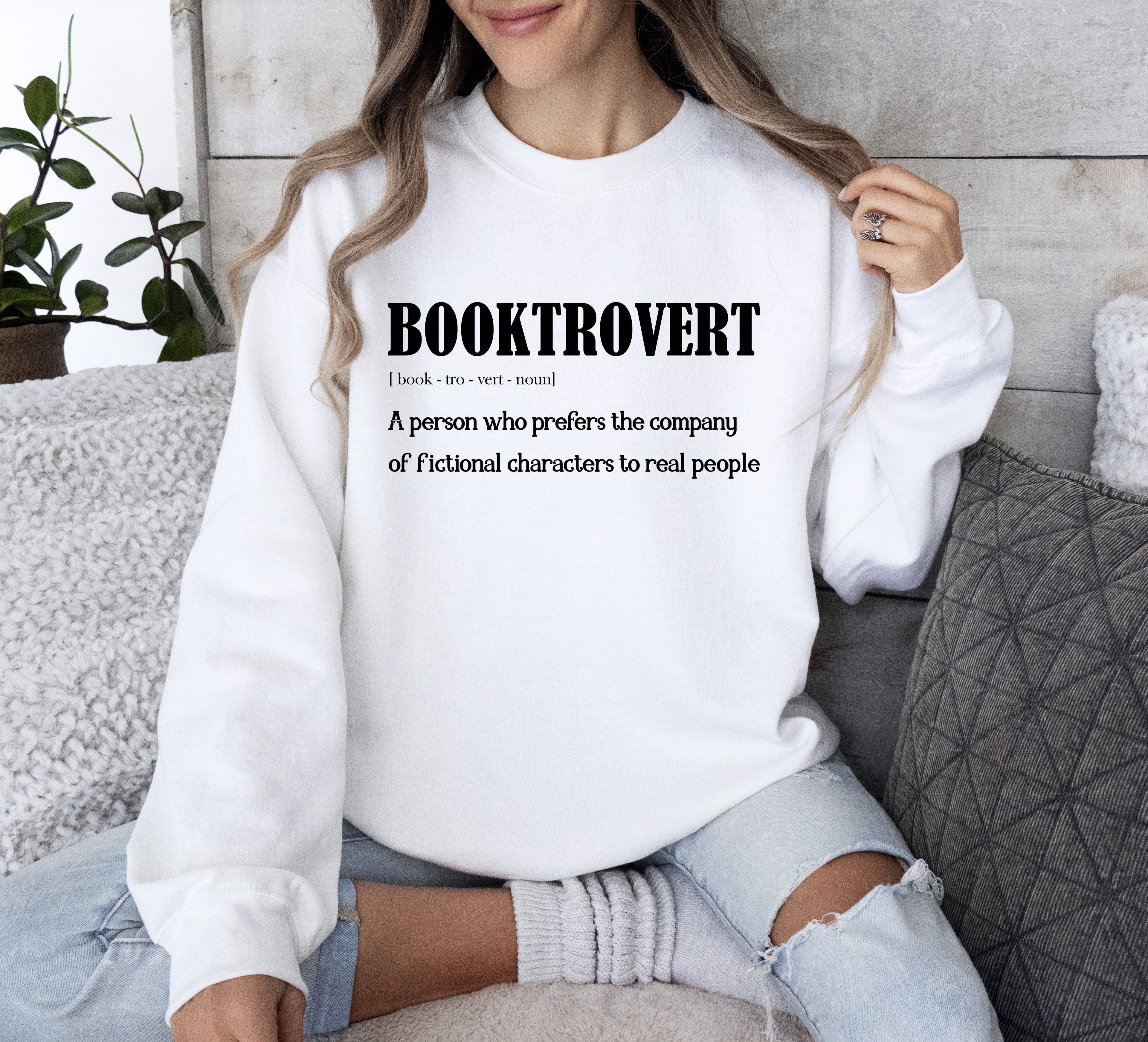 Booktrovert Cozy Reading Lover College Bookworm Study Buddy All Day Casual Sweatshirt