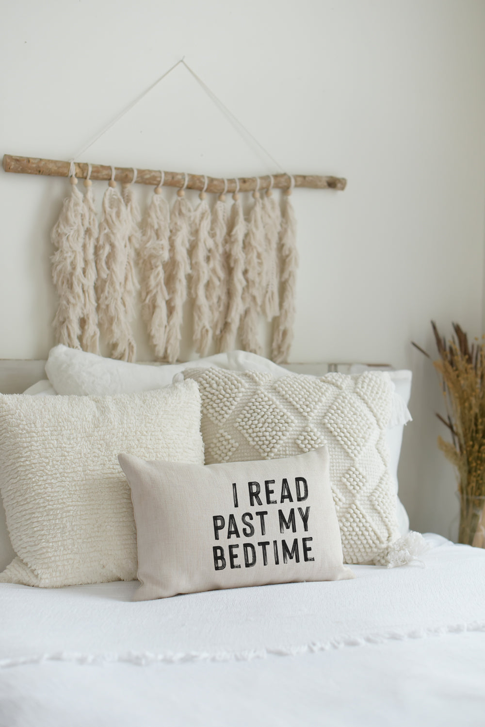 Book Pillow - I Read Past My Bedtime
