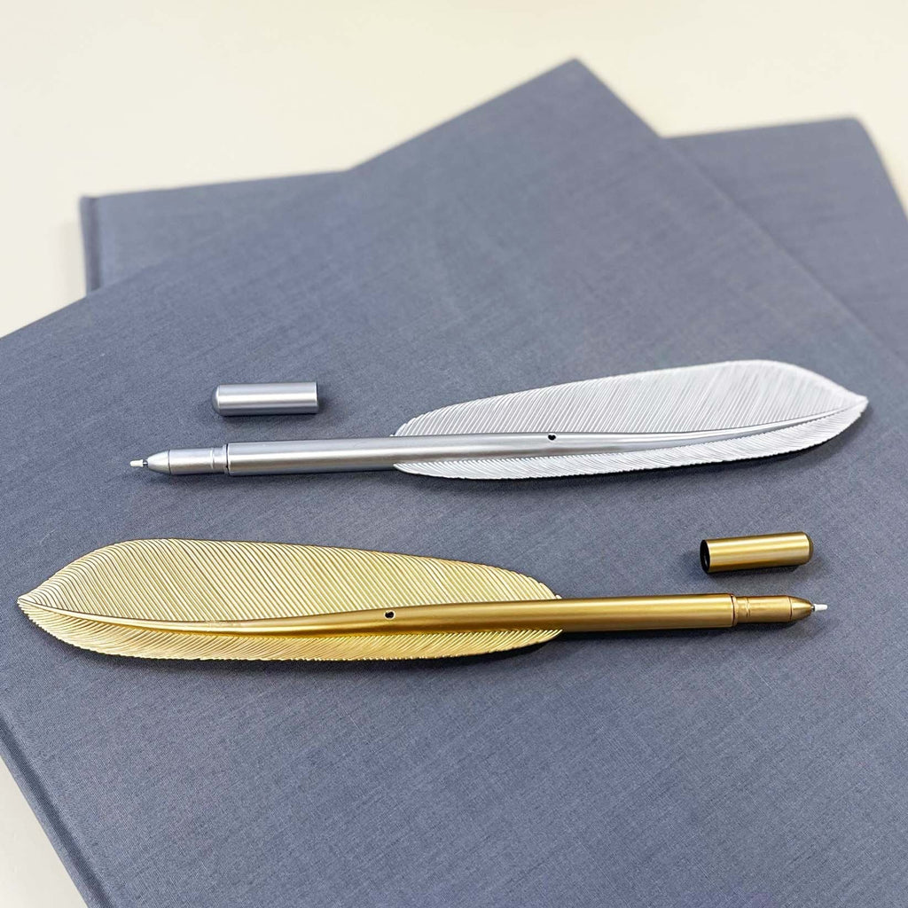 Elegant Feather Style Pen - Unique Quill Inspired Design